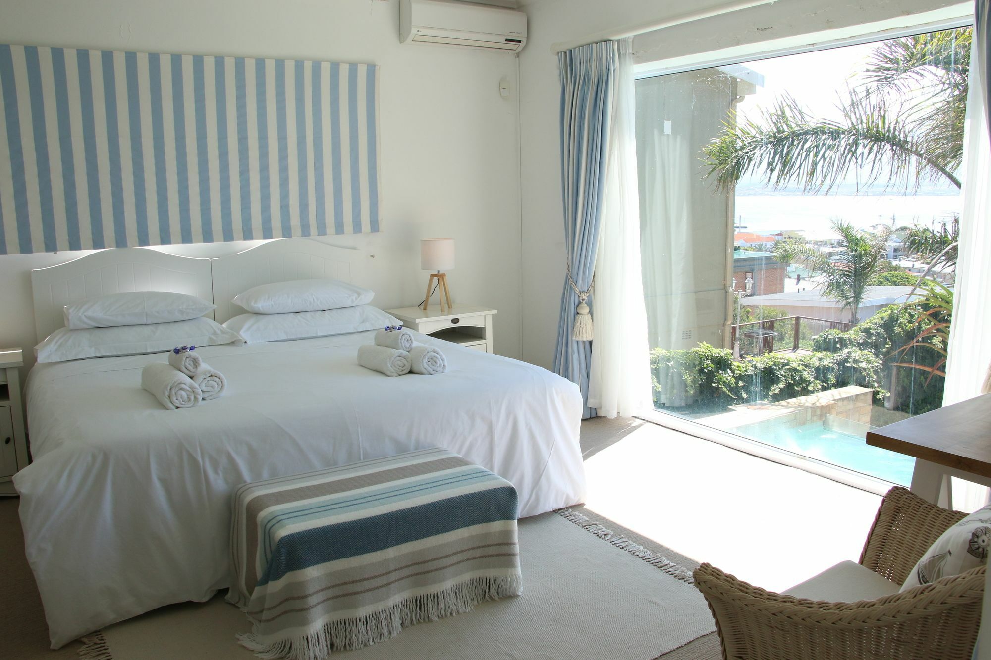 4 On Montagu Accommodation 莫塞尔湾 外观 照片